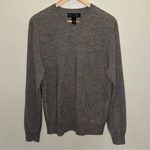 Davis and Squire 100% Extra Fine Merino Wool Gray Sweater Men’s Size Medium